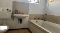 Bathroom 1 of property in Soweto