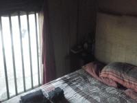 Bed Room 1 of property in Vaalmarina