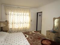 Bed Room 4 - 18 square meters of property in Lenasia South