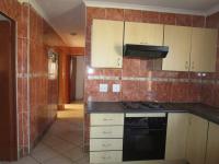 Kitchen - 10 square meters of property in Bedworth Park