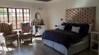 Main Bedroom - 33 square meters of property in Greenstone Hill