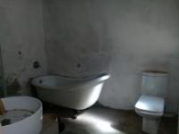 Main Bathroom - 10 square meters of property in Norkem park
