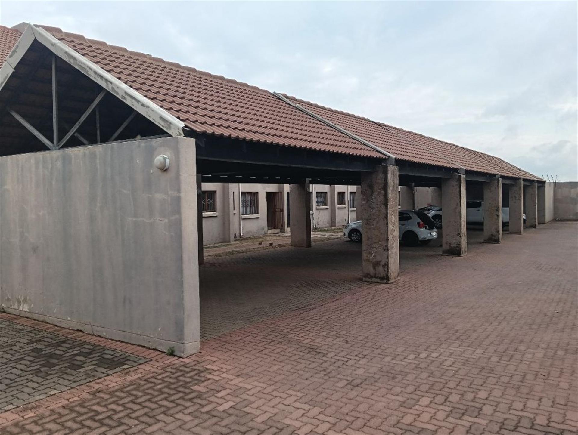 Front View of property in Culturapark