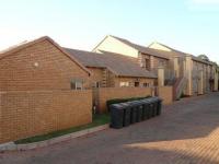 3 Bedroom 2 Bathroom Simplex for Sale for sale in Mooikloof