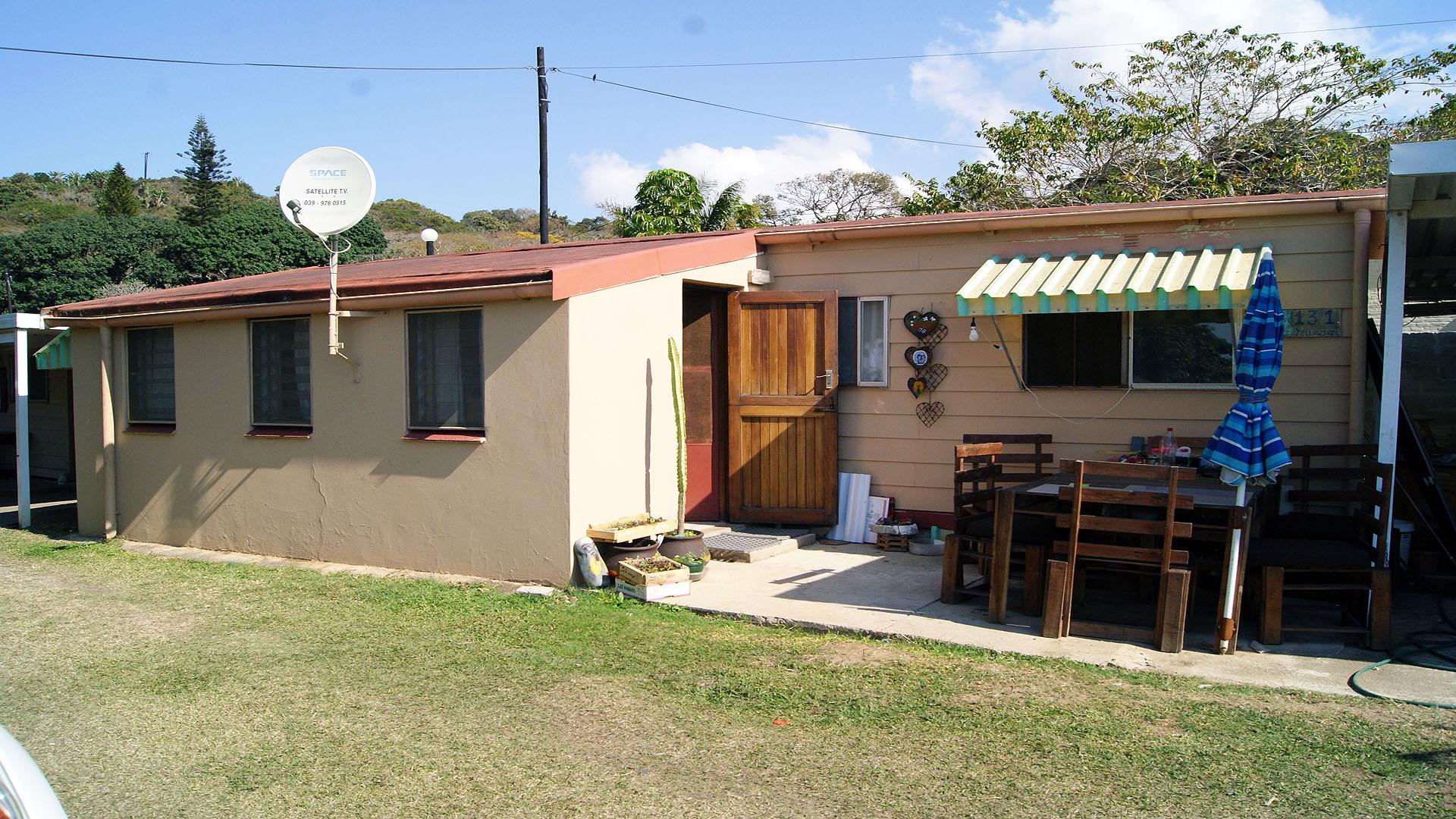 Front View of property in Mtwalumi