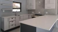 Kitchen - 27 square meters of property in Hartbeespoort