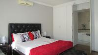 Main Bedroom - 21 square meters of property in Waterval East