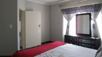 Main Bedroom - 21 square meters of property in Waterval East