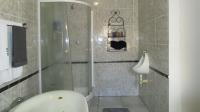 Main Bathroom - 10 square meters of property in Waterval East