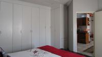 Main Bedroom - 21 square meters of property in Waterval East