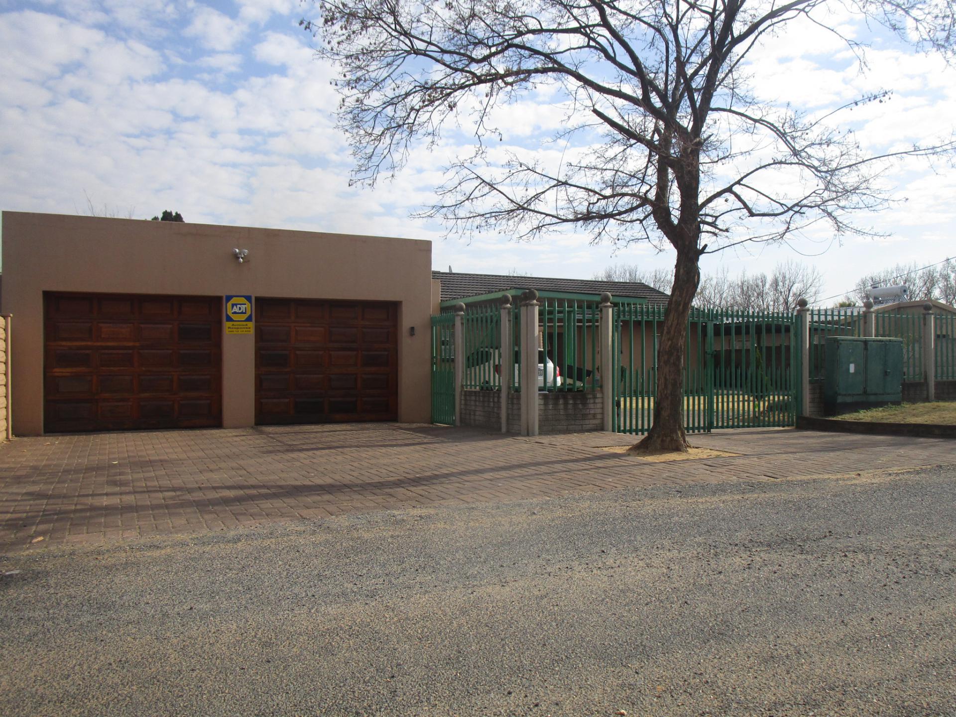 Front View of property in Sasolburg