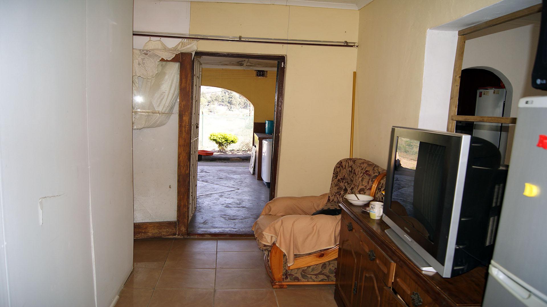 Spaces - 21 square meters of property in Cliffdale