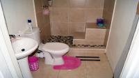 Bathroom 2 - 4 square meters of property in Cliffdale