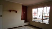 Bed Room 1 - 12 square meters of property in Kosmosdal