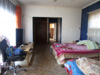 Main Bedroom - 30 square meters of property in Three Rivers