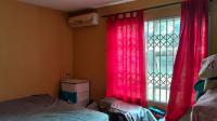Main Bedroom - 14 square meters of property in Mount Edgecombe 