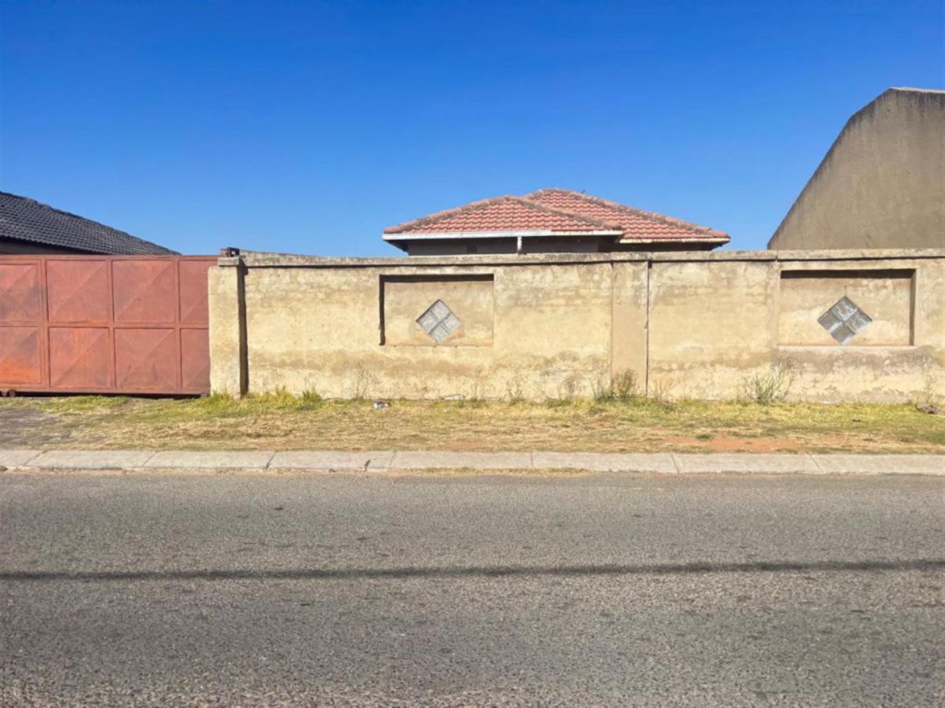 Front View of property in Riverlea - JHB