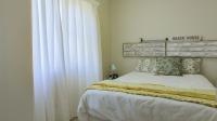 Bed Room 1 - 9 square meters of property in Rooi-Els