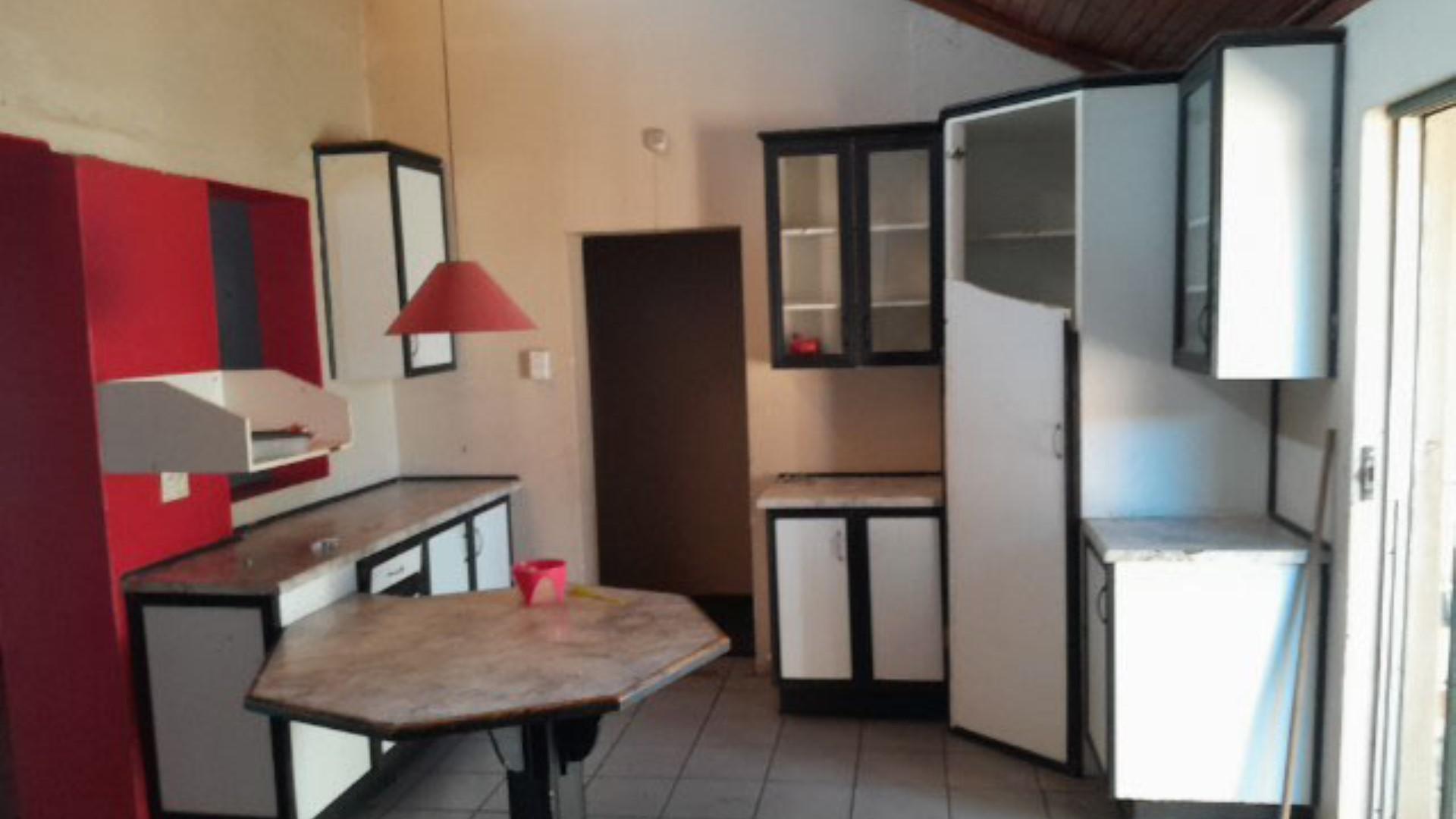 Kitchen of property in Odendaalsrus