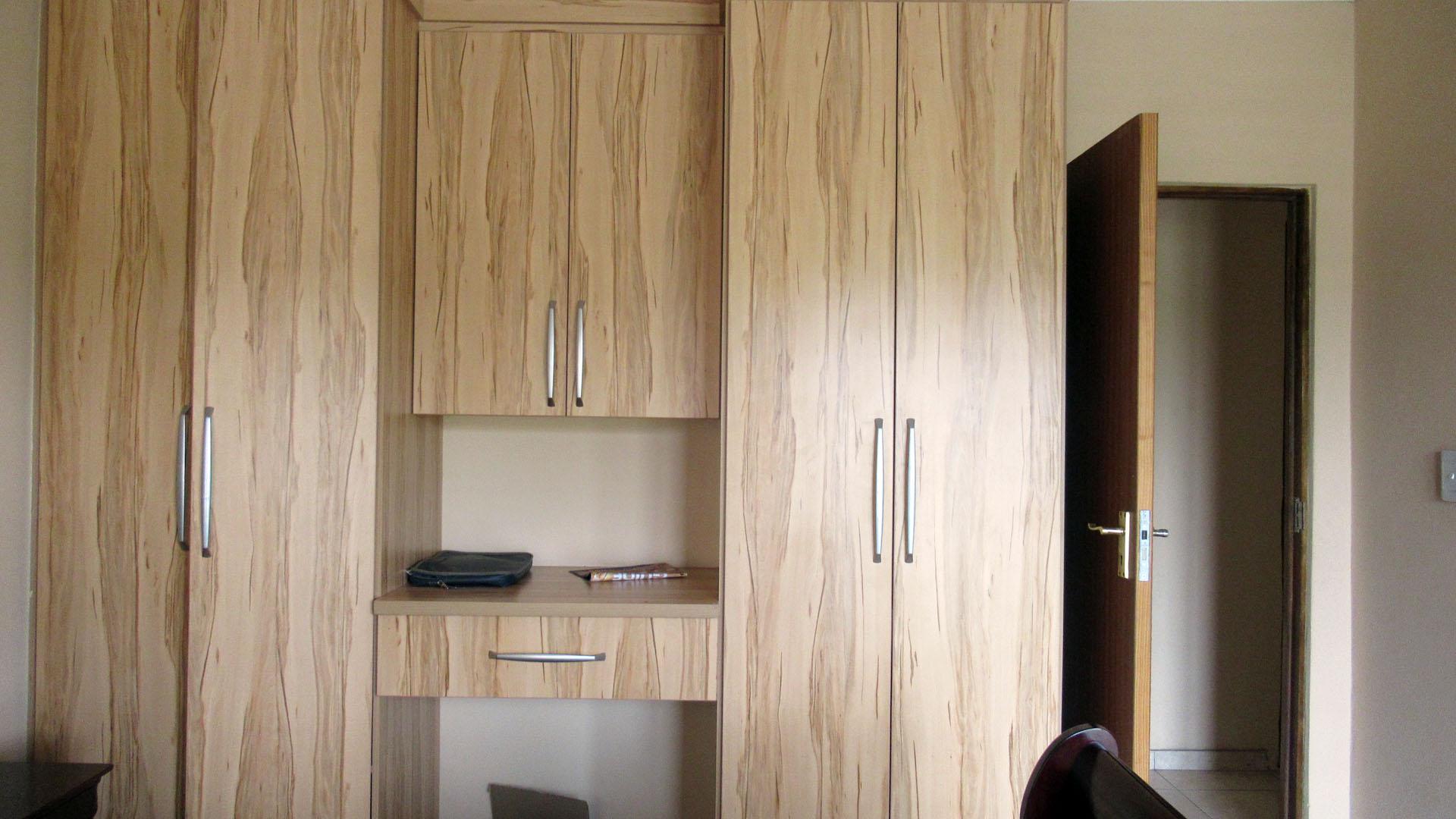Bed Room 1 - 16 square meters of property in Sagewood