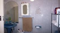 Main Bathroom - 6 square meters of property in Geelhoutpark
