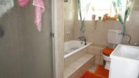 Bathroom 1 - 6 square meters of property in Brackendowns