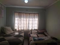 Bed Room 2 of property in Birchleigh North