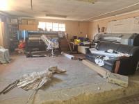 Garage of property in Birchleigh North