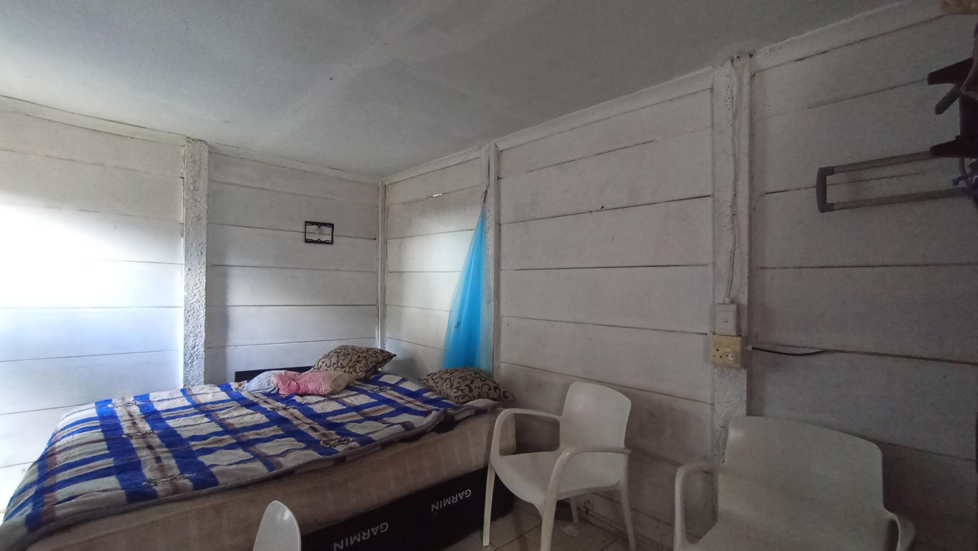 Front View of property in Bloubosrand