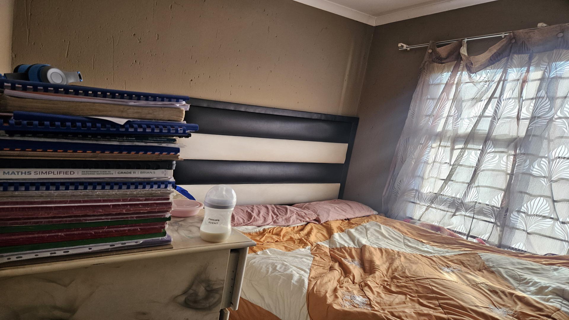 Bed Room 1 of property in Vosloorus