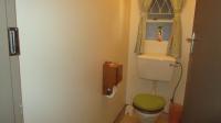 Bathroom 2 - 7 square meters of property in Birchleigh