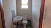Guest Toilet - 3 square meters of property in Bram Fischerville