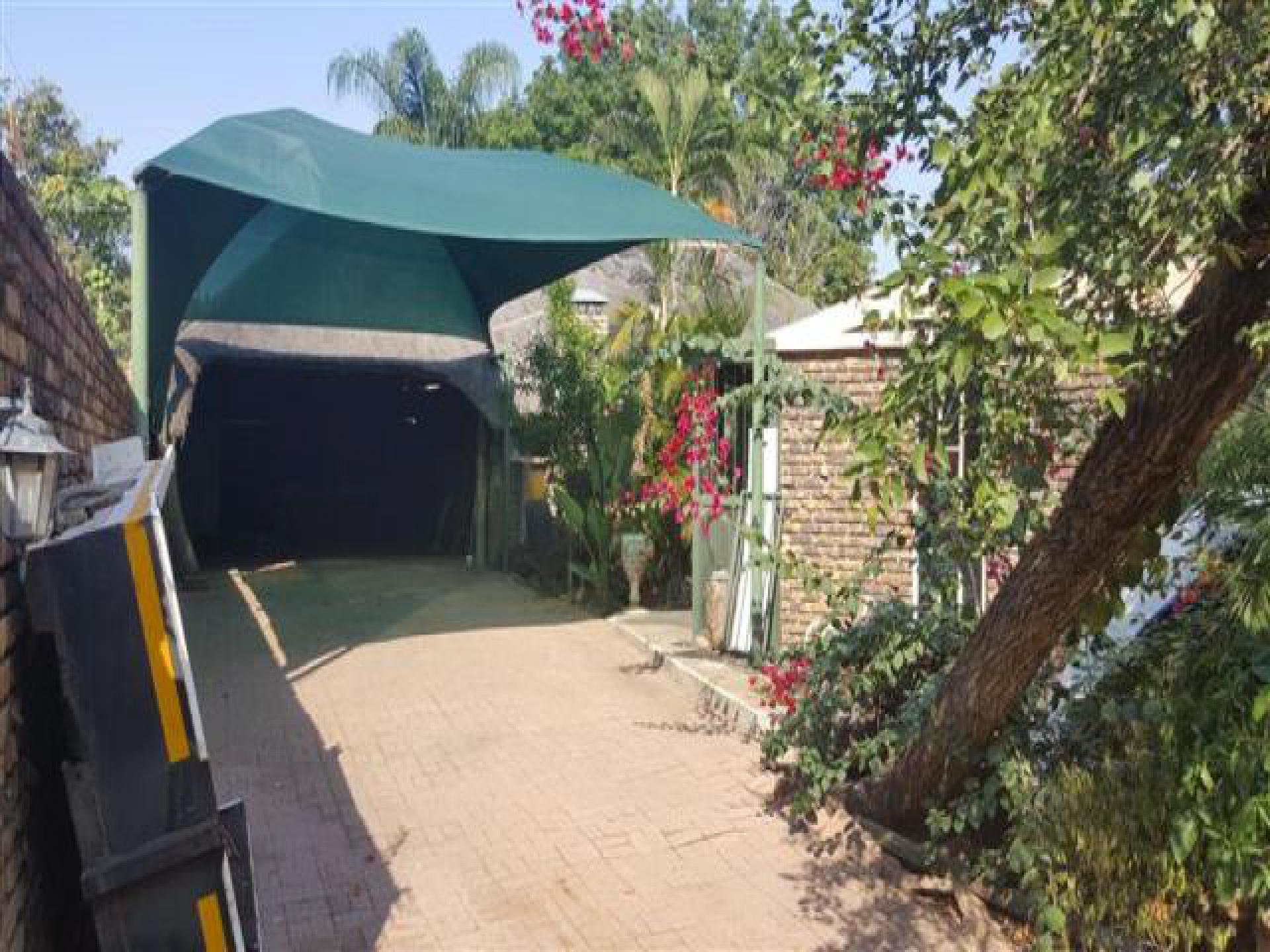 Front View of property in Phalaborwa