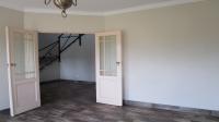 Study - 18 square meters of property in Rayton