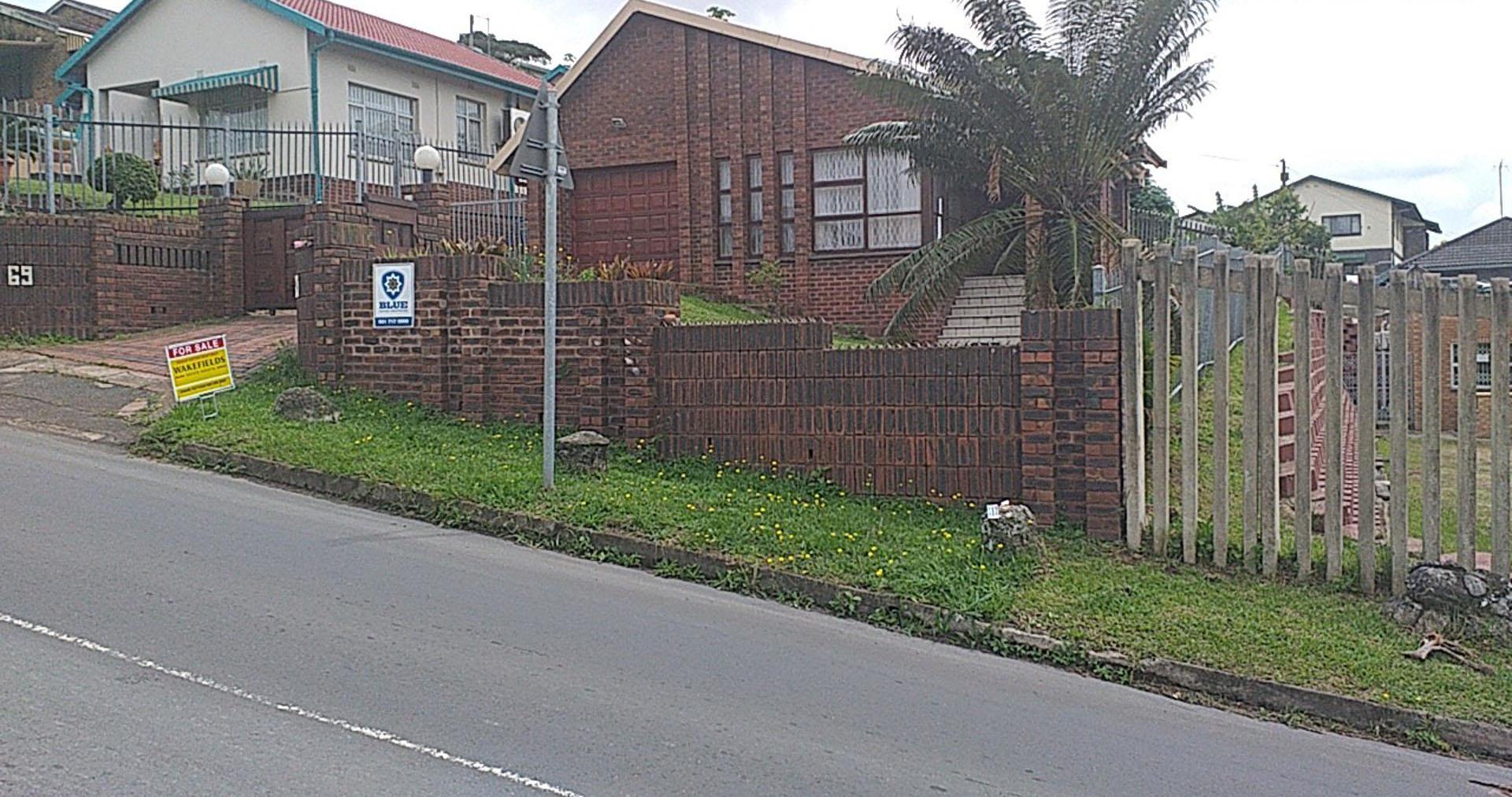 Front View of property in Chatsworth - KZN