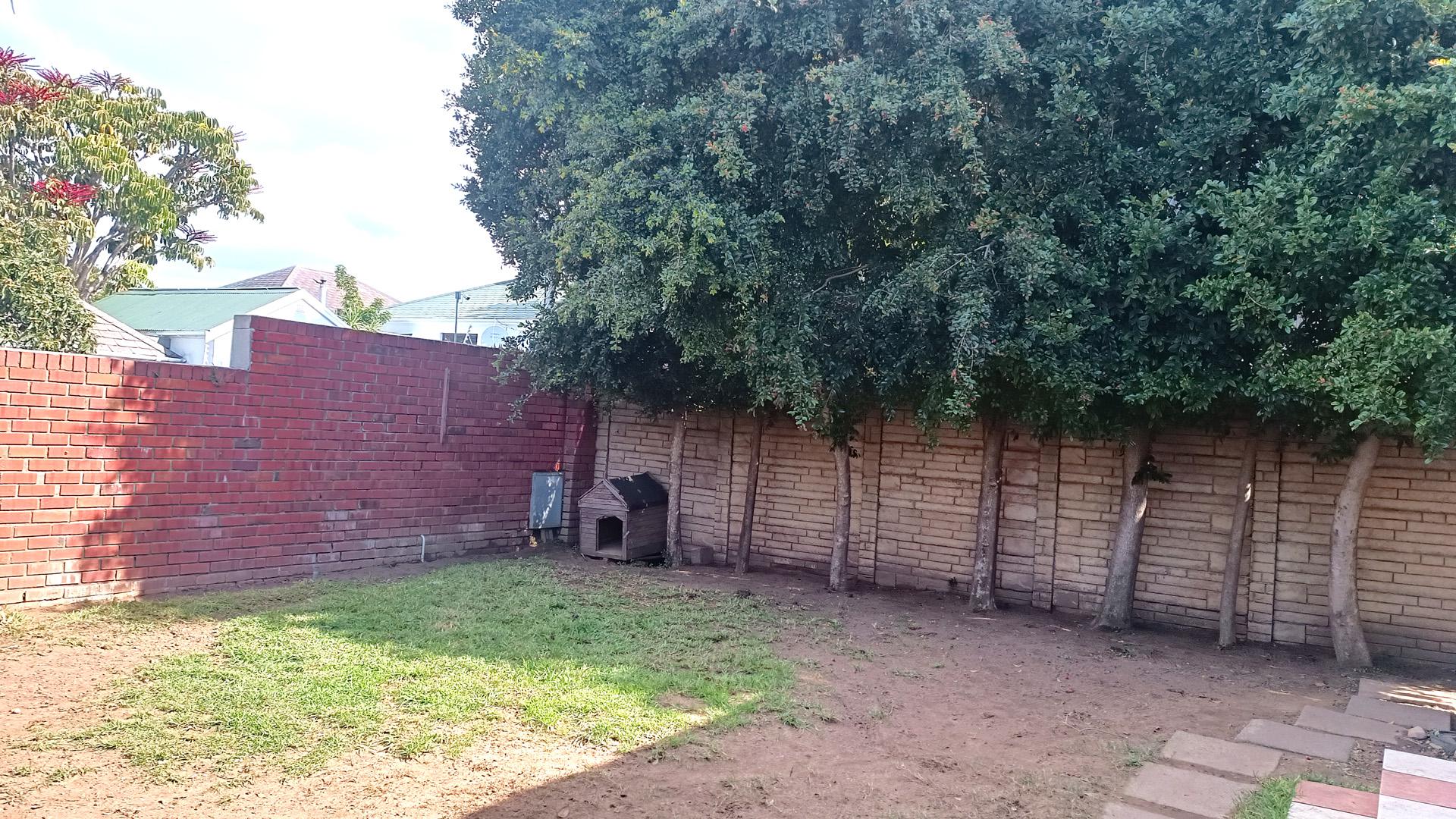 Spaces - 26 square meters of property in Wynberg - CPT