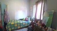Bed Room 1 - 12 square meters of property in Wynberg - CPT