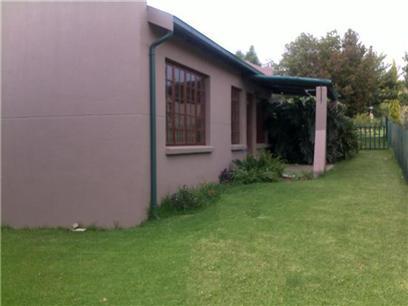 2 Bedroom Cluster to Rent in Midrand - Property to rent - MR22446