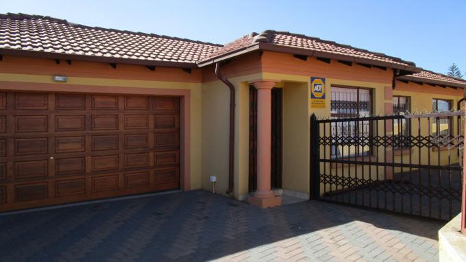 3 Bedroom House for Sale For Sale in Elandspoort - Private Sale - MR224504