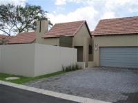 2 Bedroom 2 Bathroom Cluster for sale in Witkoppen