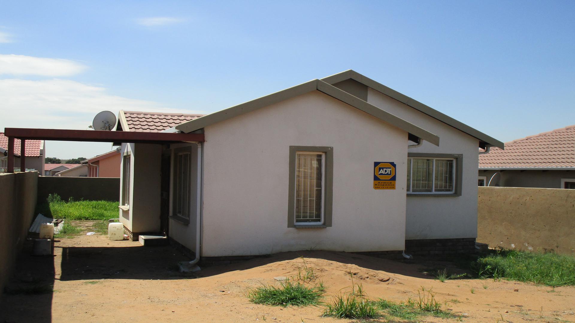 Front View of property in Duvha Park