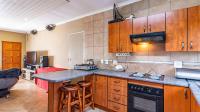 Kitchen - 15 square meters of property in Eikepark