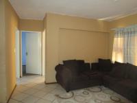 Lounges - 23 square meters of property in Willowbrook