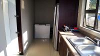 Scullery - 11 square meters of property in Queensburgh