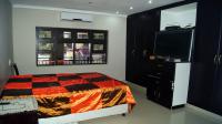 Bed Room 3 - 23 square meters of property in Queensburgh
