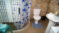 Bathroom 1 - 14 square meters of property in Queensburgh