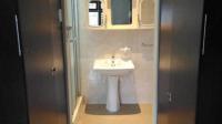 Bathroom 3+ - 4 square meters of property in Queensburgh