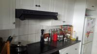Kitchen - 23 square meters of property in Noordheuwel