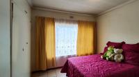 Bed Room 2 - 14 square meters of property in Brackenhurst