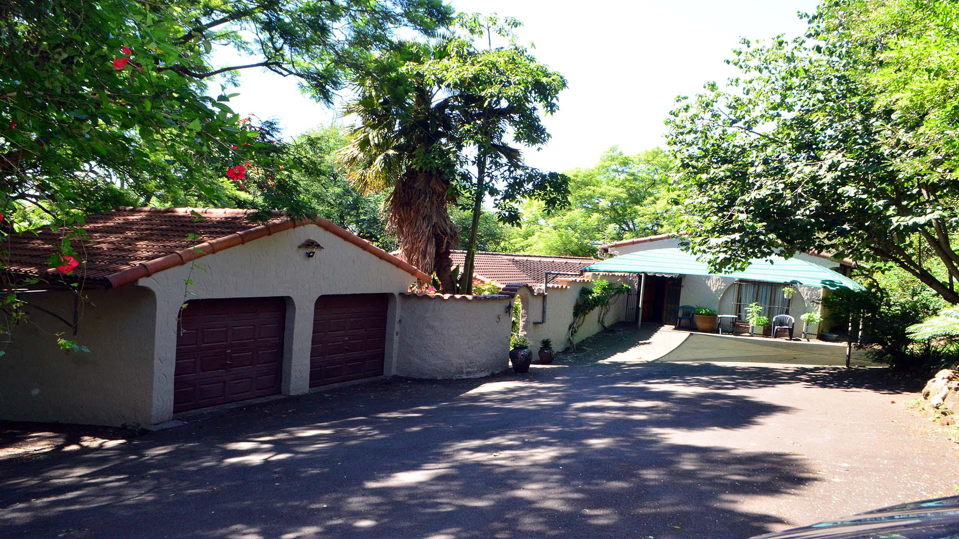 Front View of property in Kloof 